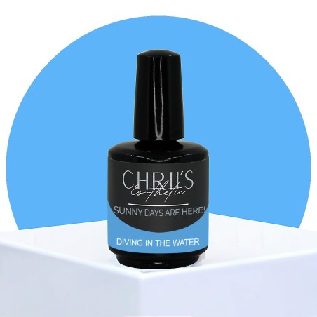 Diving In The Water – Semi-permanenter UV/LED Nagellack Blau | 15 ml