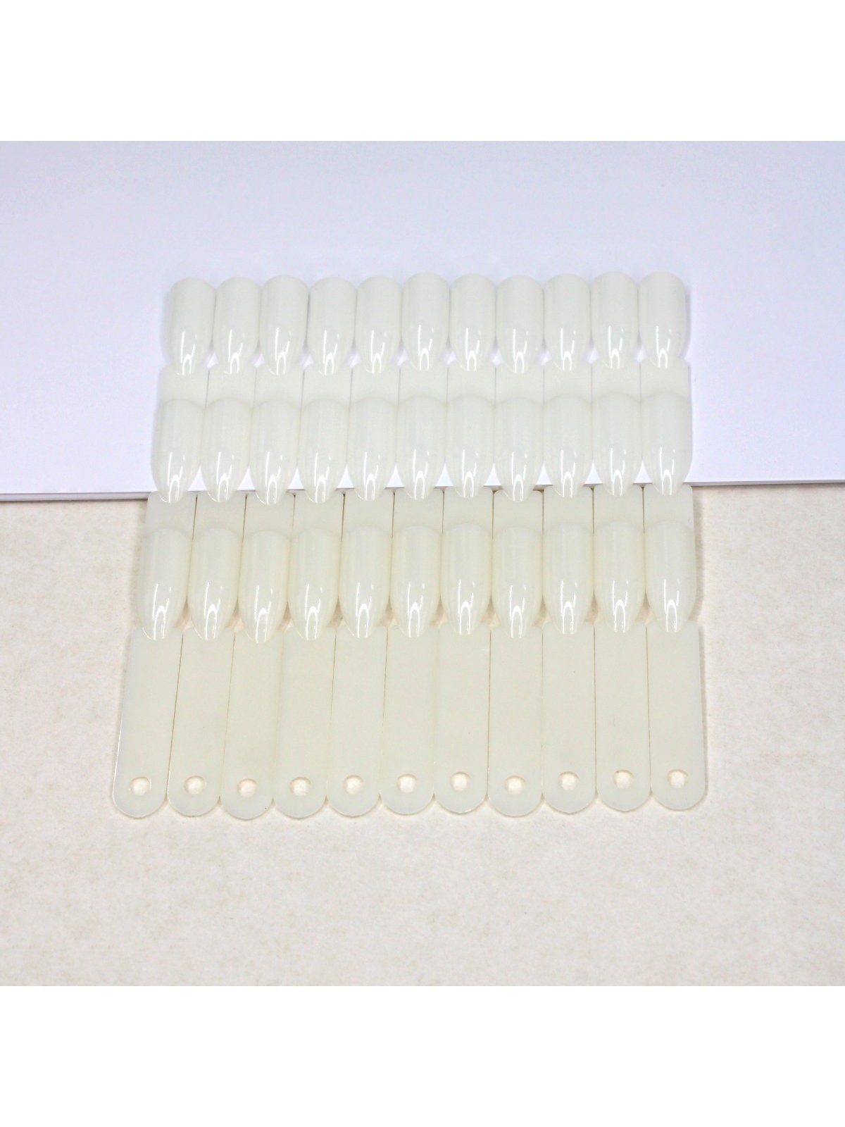 Weiße Farbkarte – 3 Finishes, 50er-Set