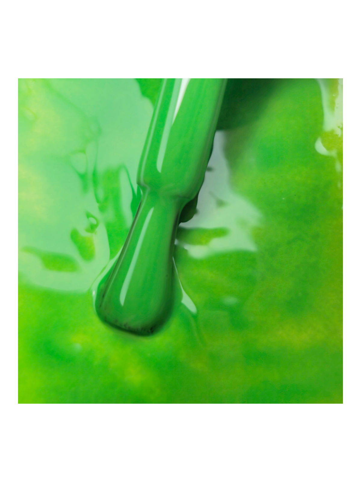 Un Poco Loco – Semi-Permanent UV/LED Green Nail Polish | 15 ml