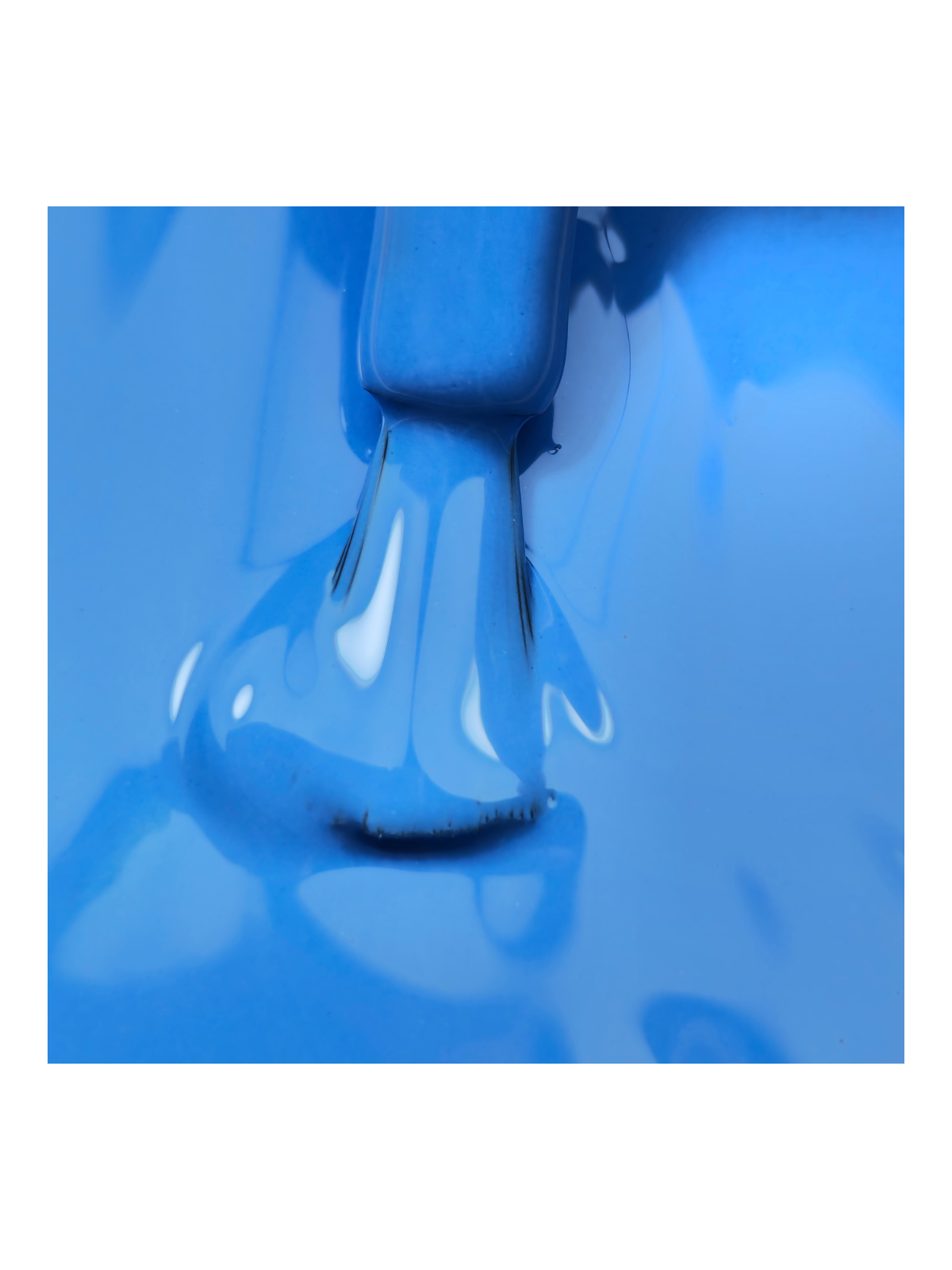Diving In The Water – Semi-permanenter UV/LED Nagellack Blau | 15 ml