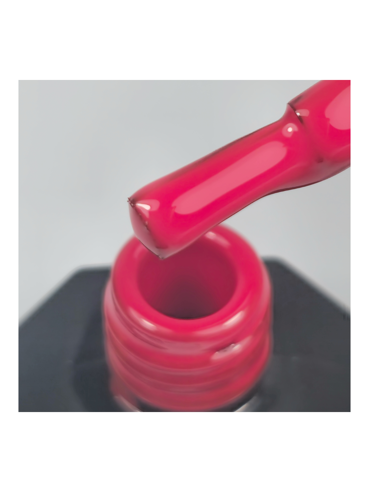 Candy Cane – Semi-Permanent UV/LED Red Nail Polish | 10 ml